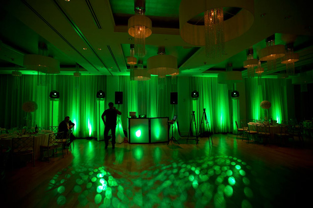 07-dj-lighting-wedding